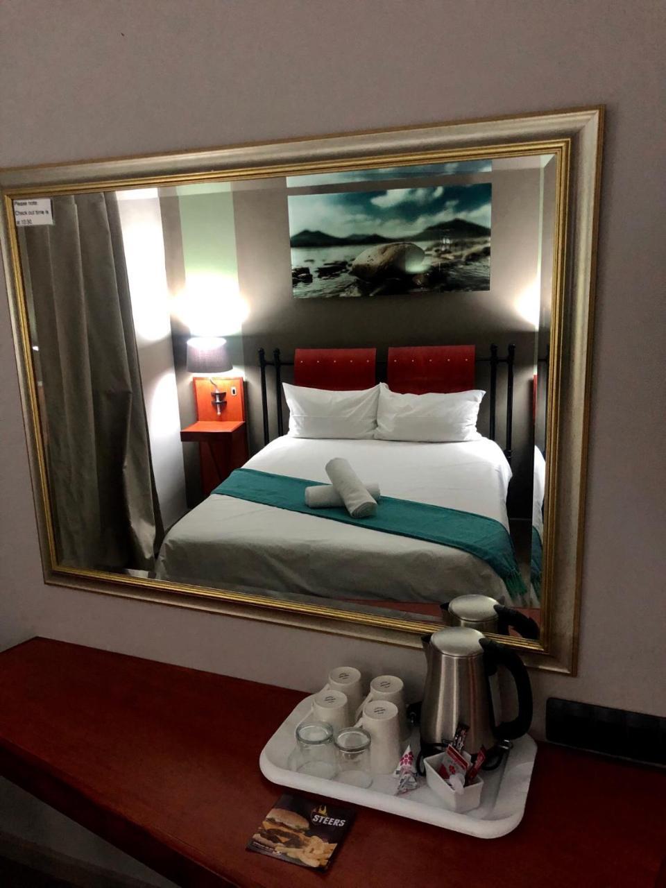 Travel Inn Kroonstad Ngoại thất bức ảnh